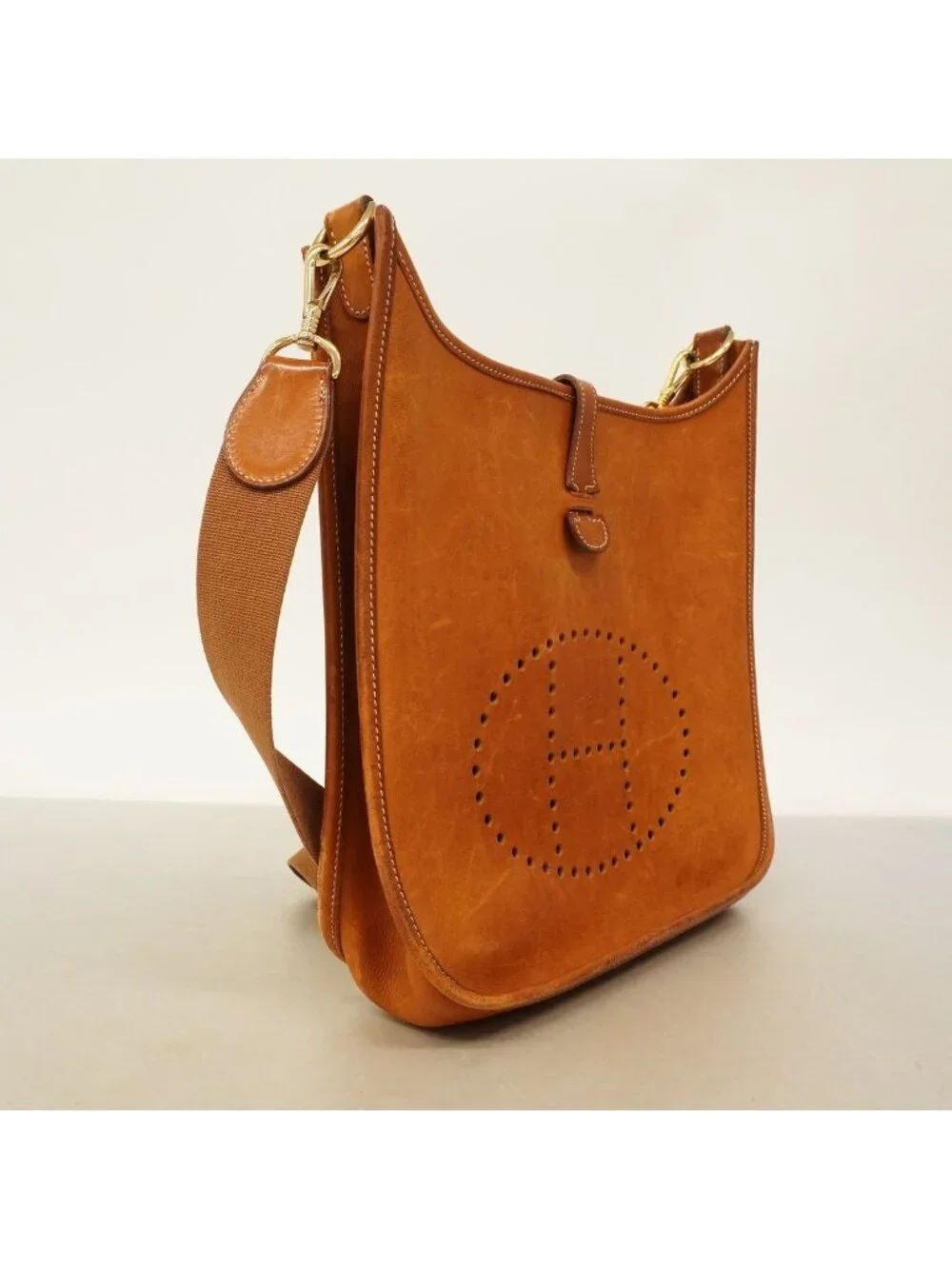 Hermes Shoulder Bag Evelyne Barenia Fauve Gold